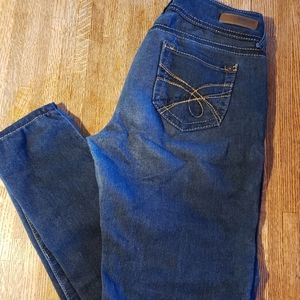 Wallflower jeans